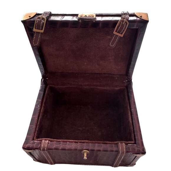 Croc Embossed Faux Leather Trunk Box – Jewelry / Keepsake Storage 5" X 3.25" X 4 - Picture 2 of 6